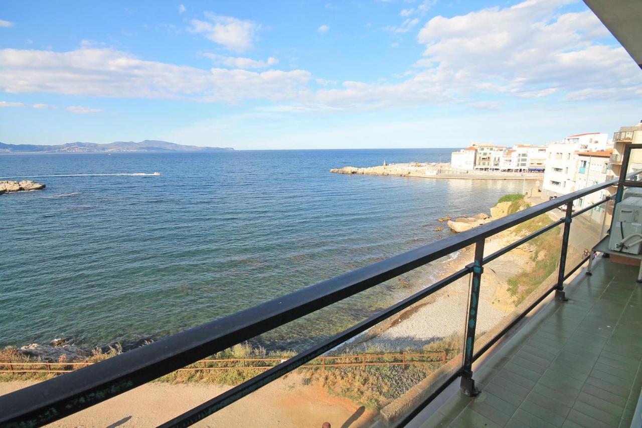 Apartament Gloria L' Escala エクステリア 写真